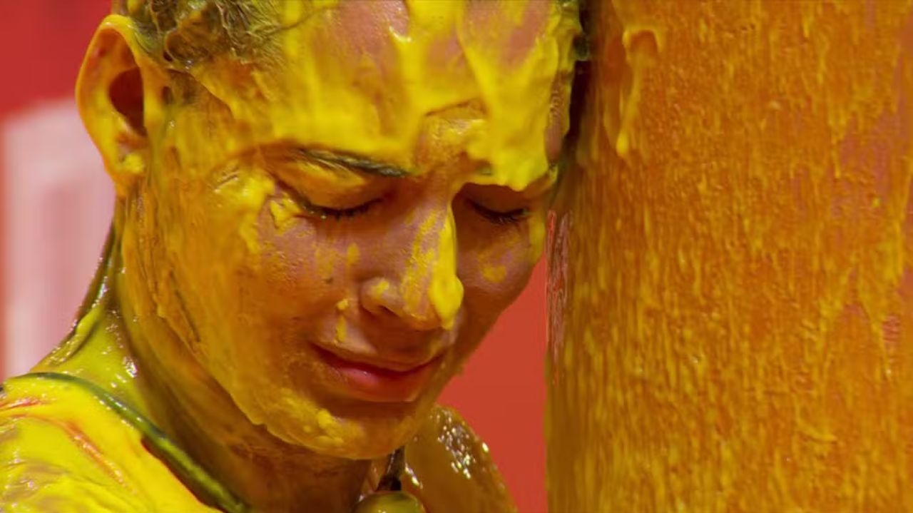 BBB24: Beatriz vence a prova do líder após 15 horas