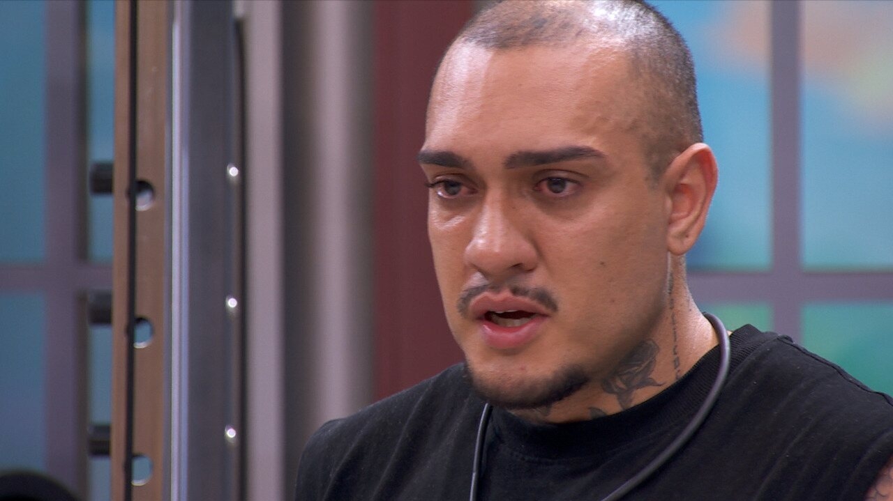 BBB 24: Lucas rebate afirmação de Bin Laden ao ouvir que sister joga com coração; “ninguém é só coração”