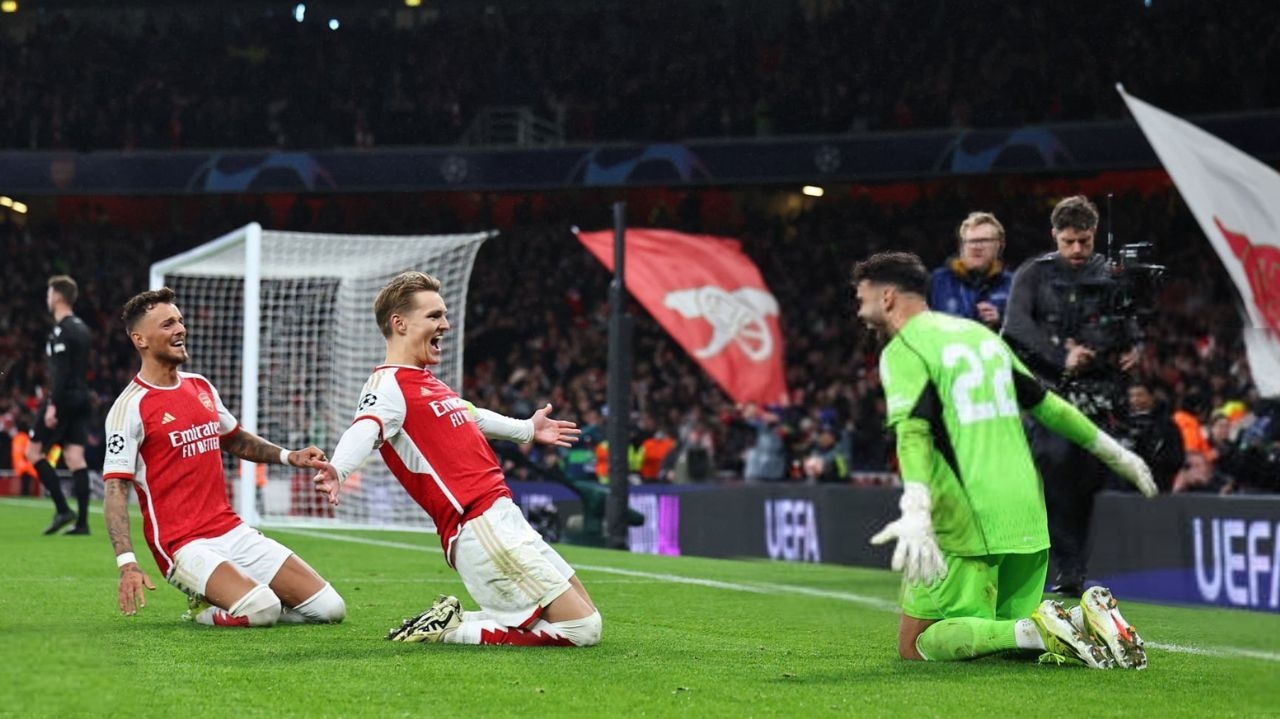 Arsenal elimina o Porto nos pênaltis e se classifica na Champions League