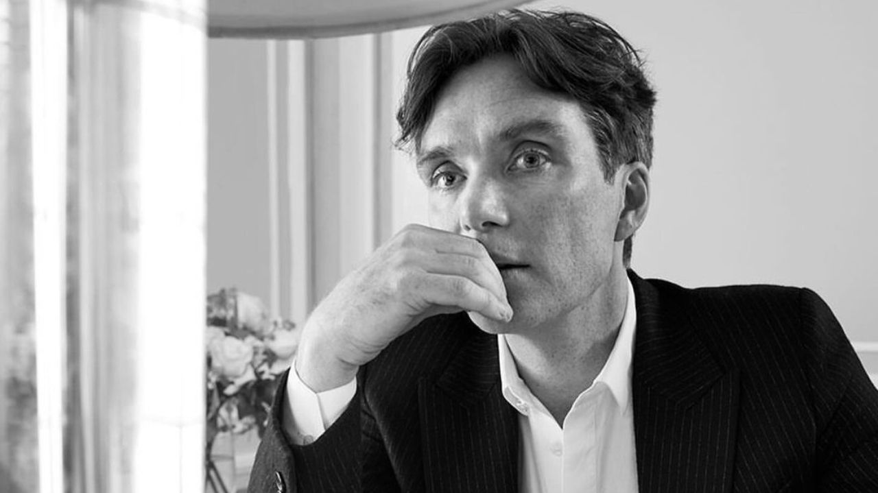 Cillian Murphy é a mais nova estrela de campanha da grife Versace