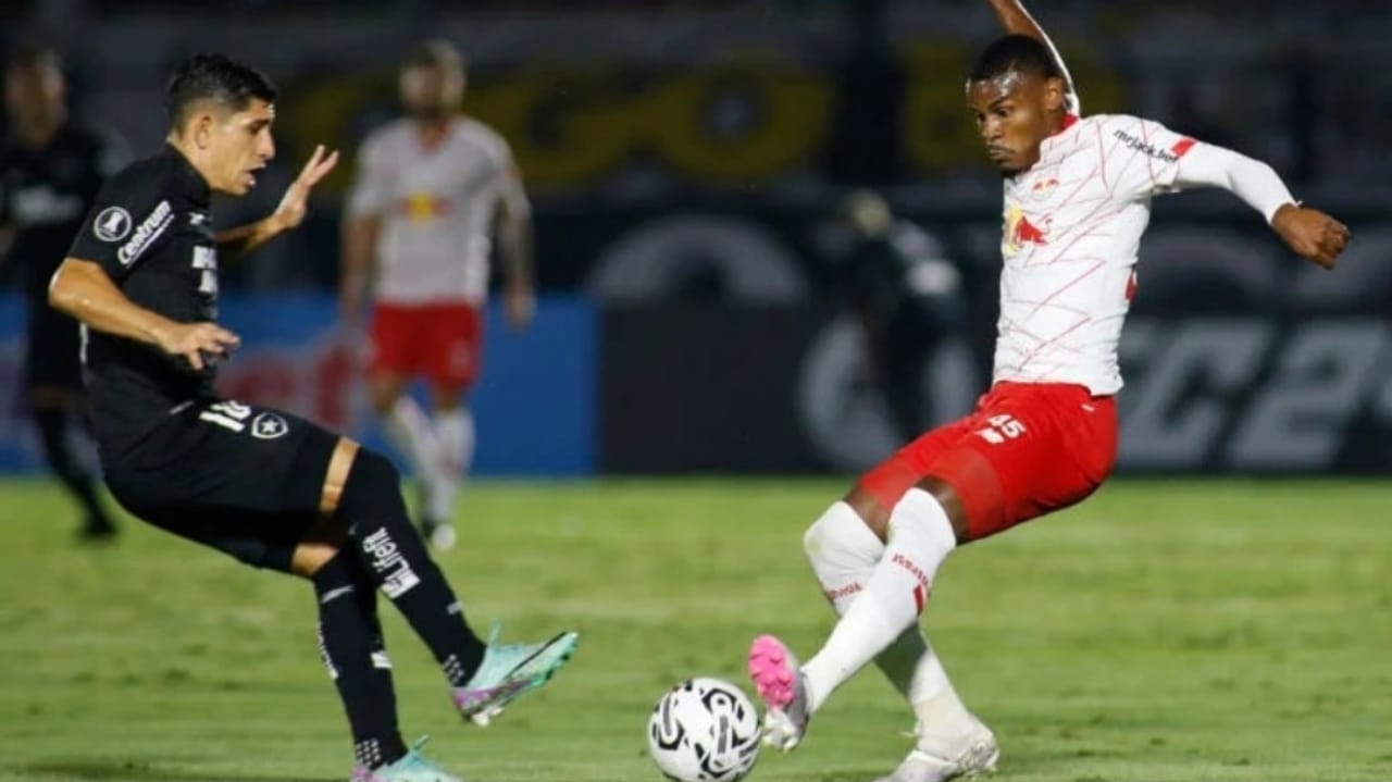 Botafogo empata com o Bragantino e se classifica para a fase de grupos da Libertadores de 2024