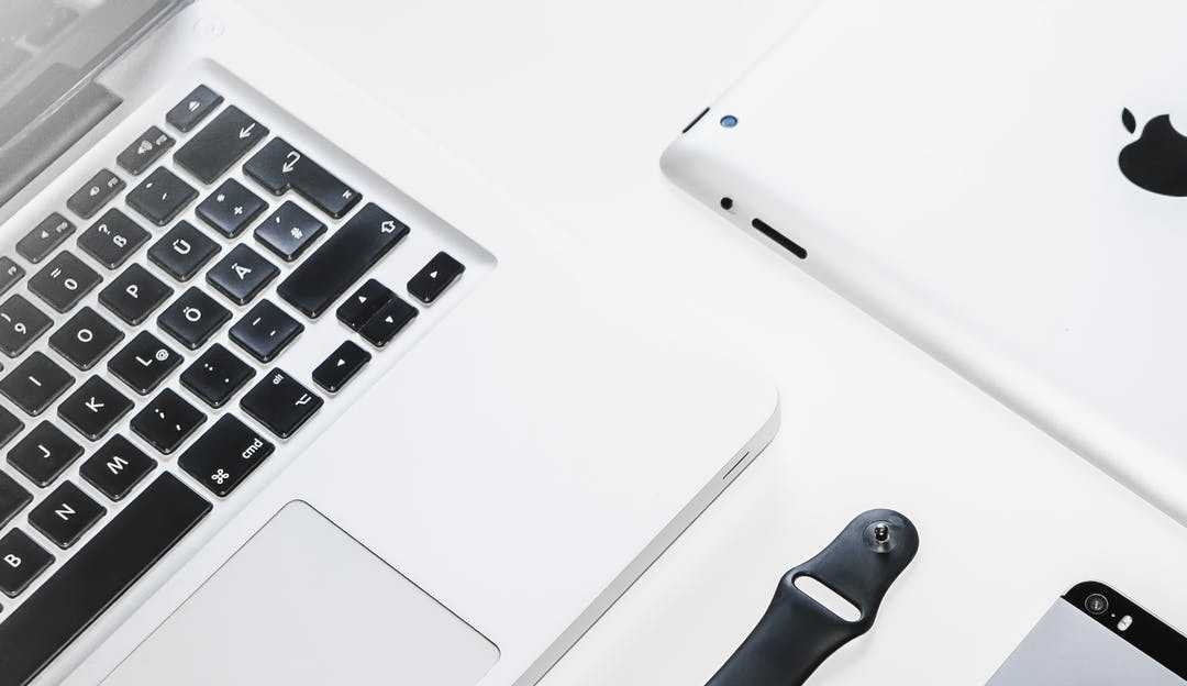 Apple aposta em parceiros chineses para fabricar os iPhones mais recentes