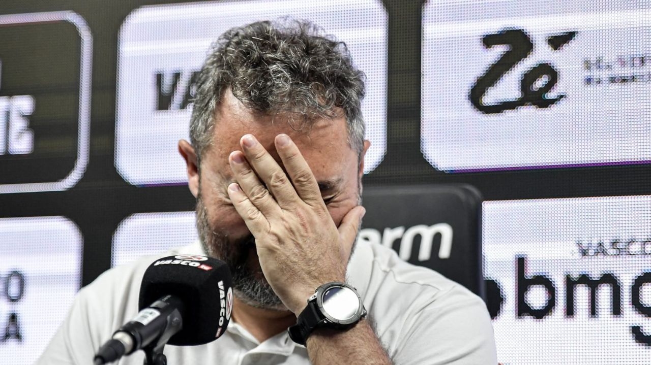 Diretor esportivo do Vasco é demitido em curta atuação no clube carioca