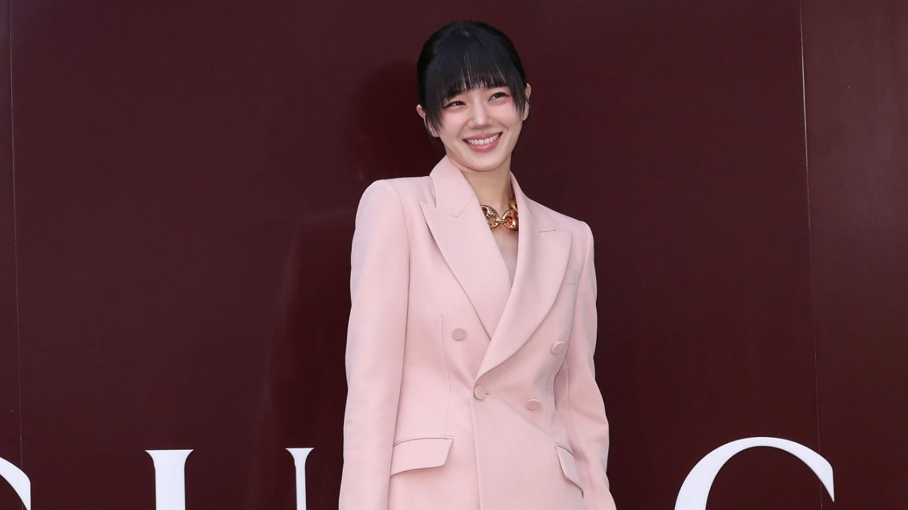 Nova coleção da Gucci aposta em visual clean e minimalista