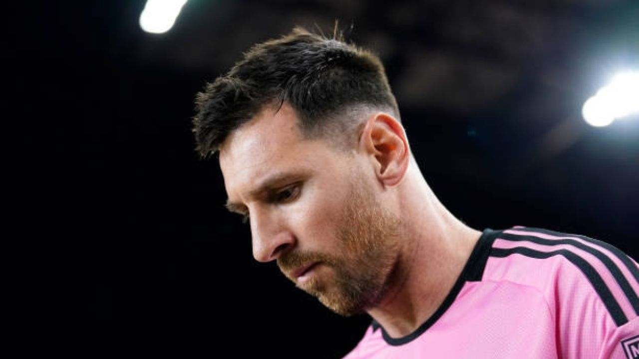 Messi fala sobre aposentadoria: “No momento em que não estiver rendendo”