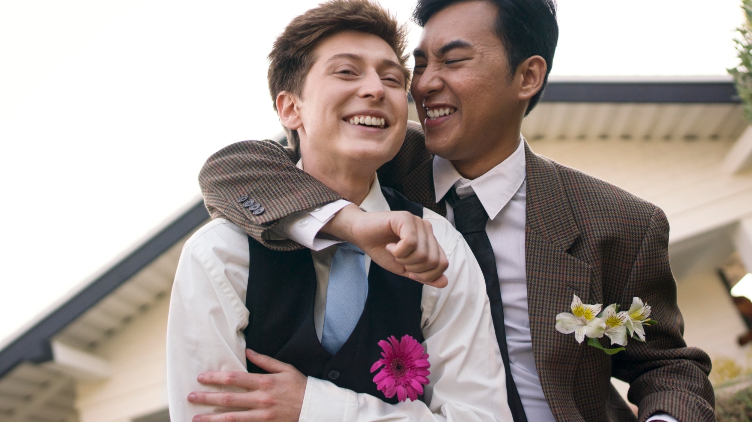 IBGE divulga: cresce o número de casamentos homoafetivos