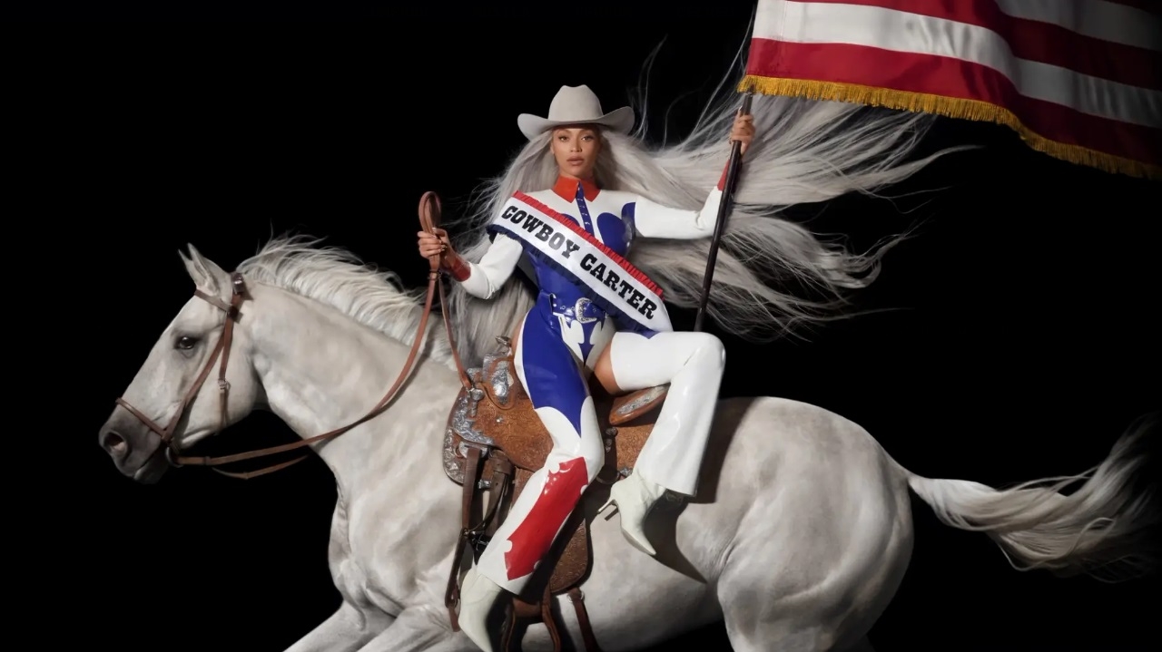 Beyoncé lança novo álbum com participação de Miley Cyrus e Taylor Swift