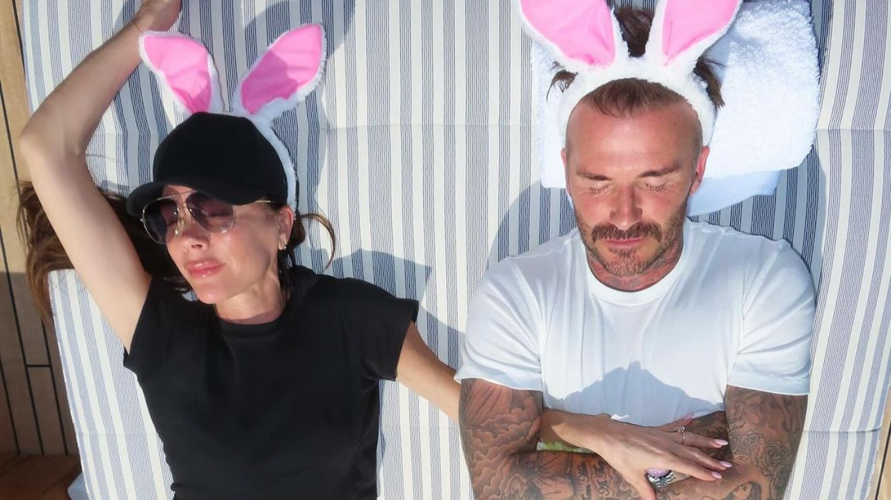 Victoria e David Beckham comemoram feriado de Páscoa em barco de luxo