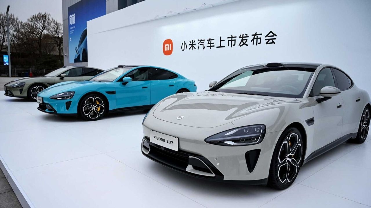 Xiaomi anuncia carro elétrico com geladeira embutida em seus primeiros modelos