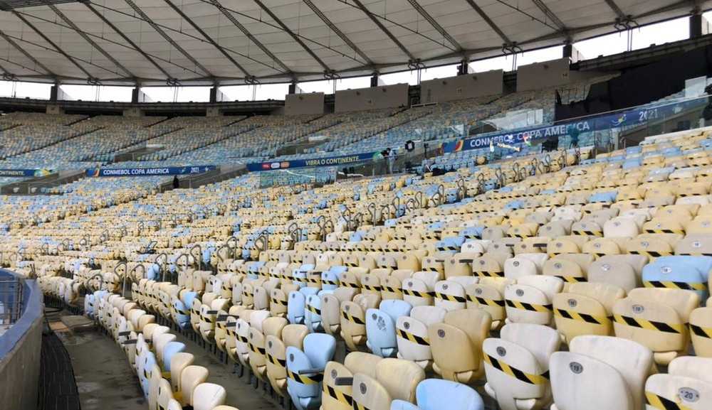 Casos de Covid-19 aumentam no Rio e Prefeitura suspende público nos estádios de futebol