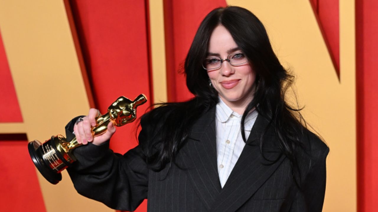 Billie Eilish levanta suspeitas sobre um possível novo álbum