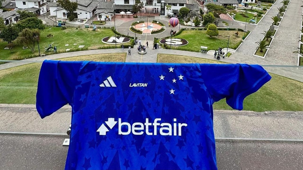 Cruzeiro estreia na Copa Sul-Americana com empate fora de casa