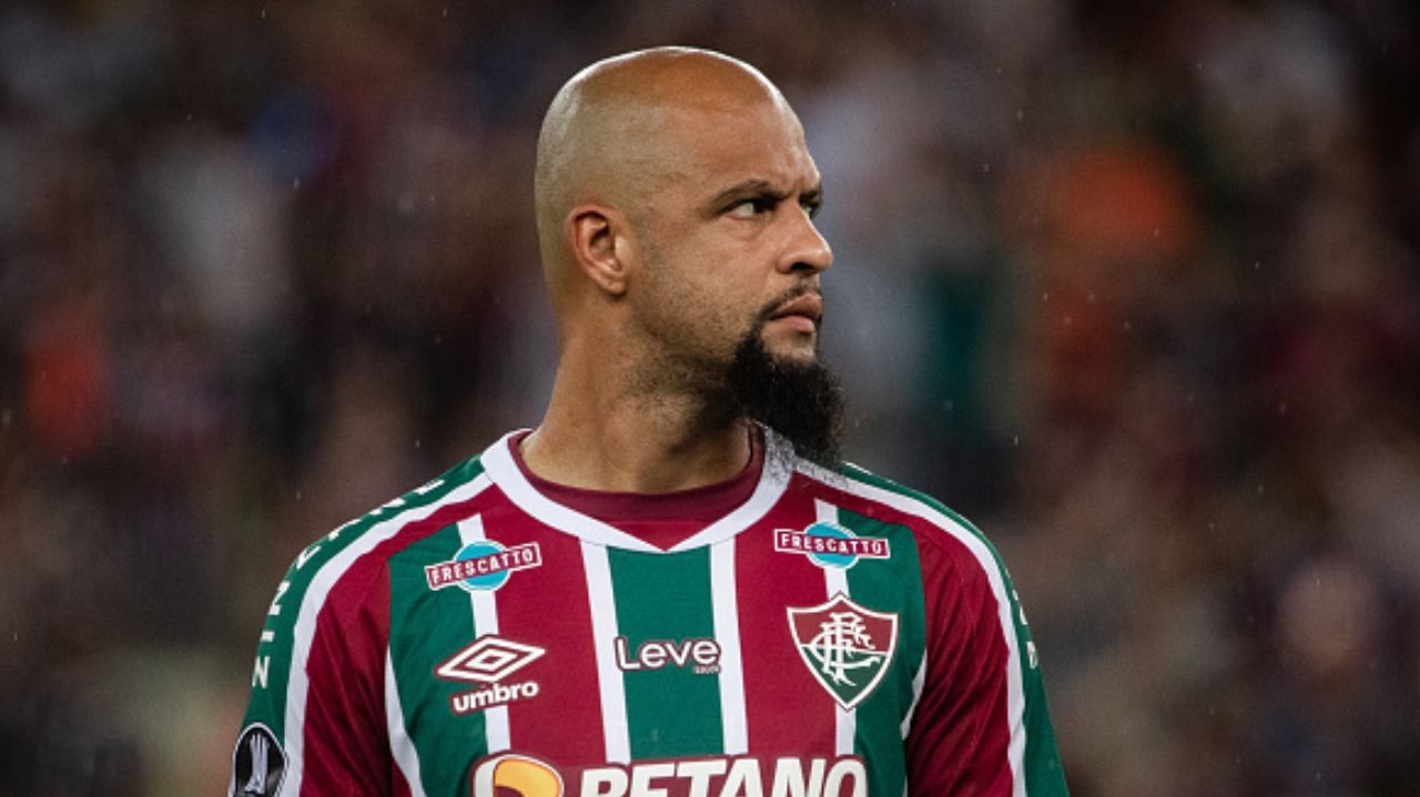 Felipe Melo fala sobre questões do passado em entrevista