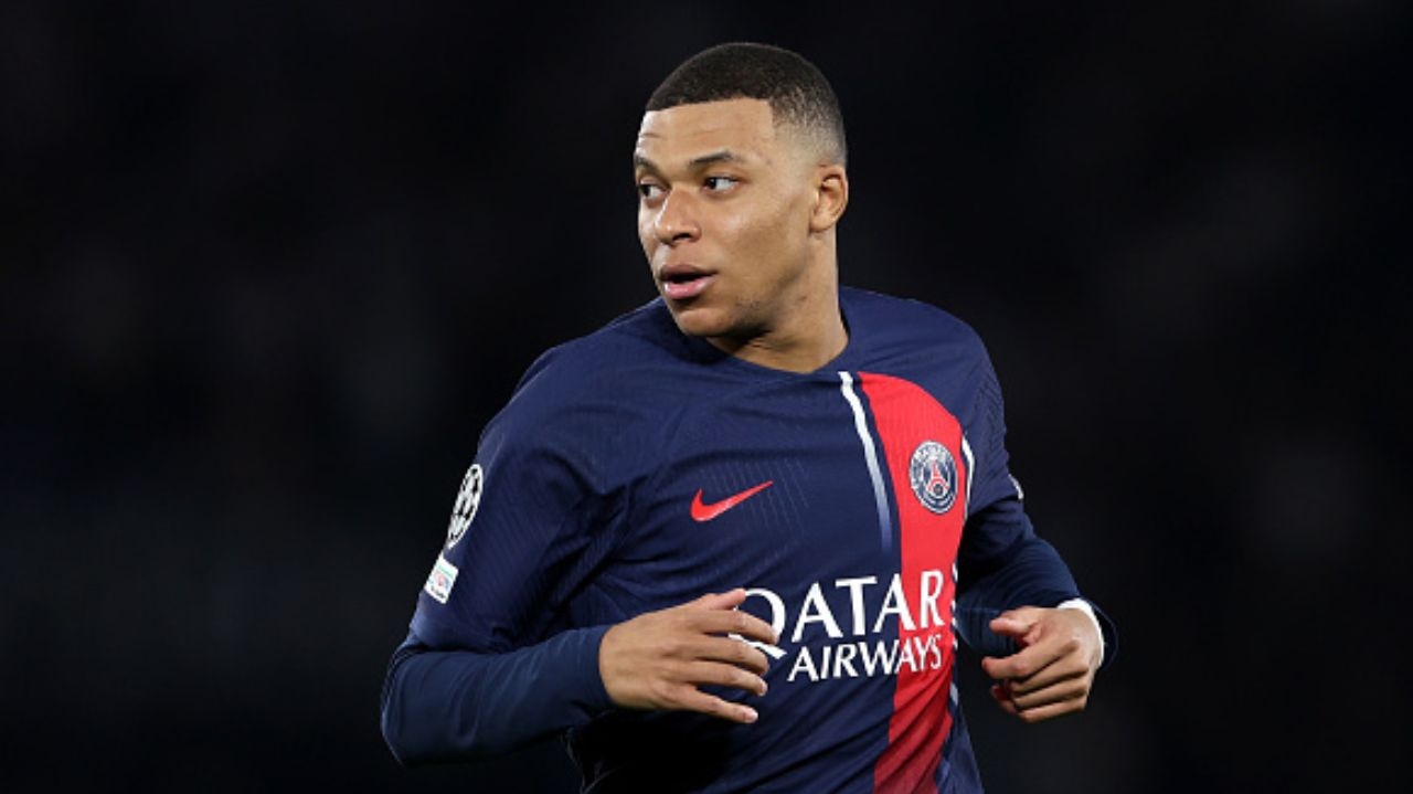 Presidente Macron revela que espera contar com Mbappé nas Olímpiadas 2024