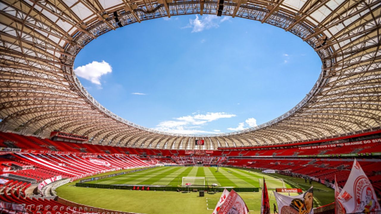 Inter reencontra sua torcida no Beira-Rio após eliminação no estadual