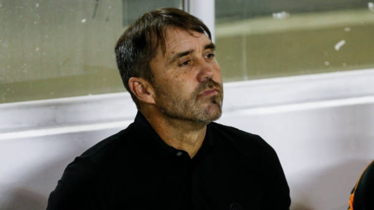 Internacional enfrenta desafios internos e busca soluções