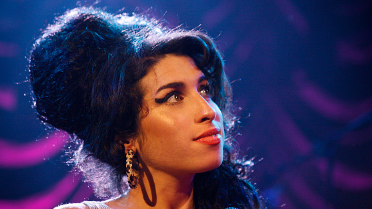 Melhor amigo de Amy Winehouse revela premonição e detalhes de sua última conversa com a cantora