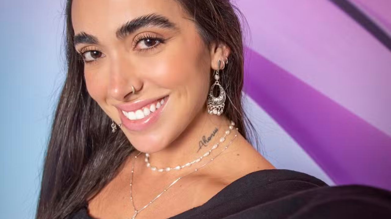 Giovanna esclarece, em suas redes sociais, sobre boatos de ser mulher trans