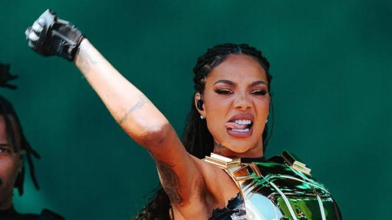 Ludmilla leva brasilidade para show nos EUA com participação de Beyoncé