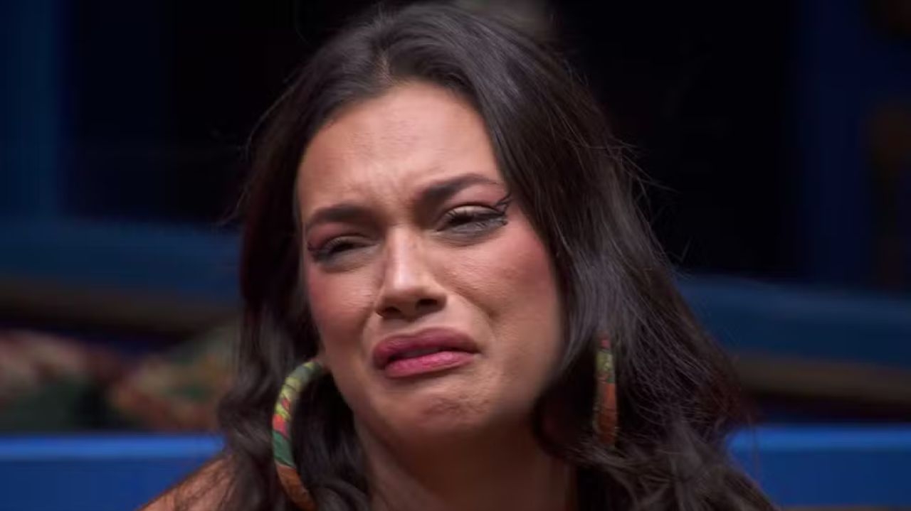 BBB 24: após ser eliminada do programa, Alane tem momento de crise ao vivo