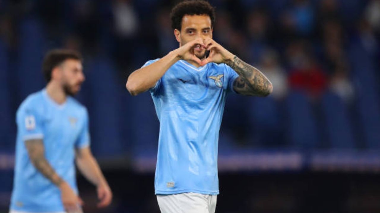 Felipe Anderson assina pré-contrato com o Palmeiras para o meio do ano