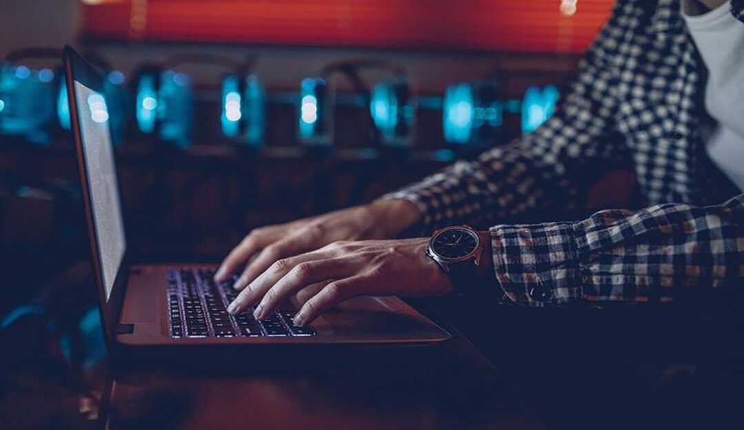 Indústria DeFi perde mais de US$ 600 milhões em criptomoedas em dos maiores ataques hacker da história