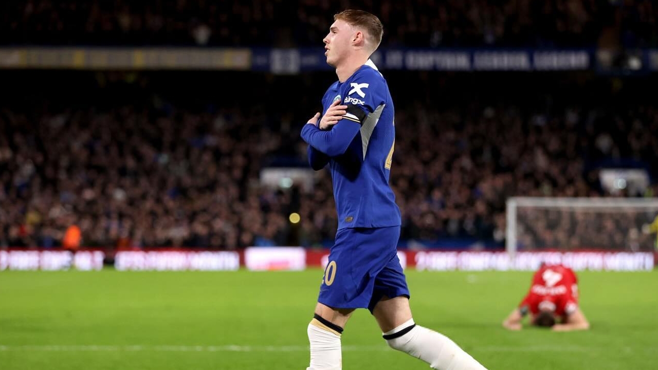 Após sair do City, Cole Palmer assume protagonismo no Chelsea e é artilheiro da Premier League