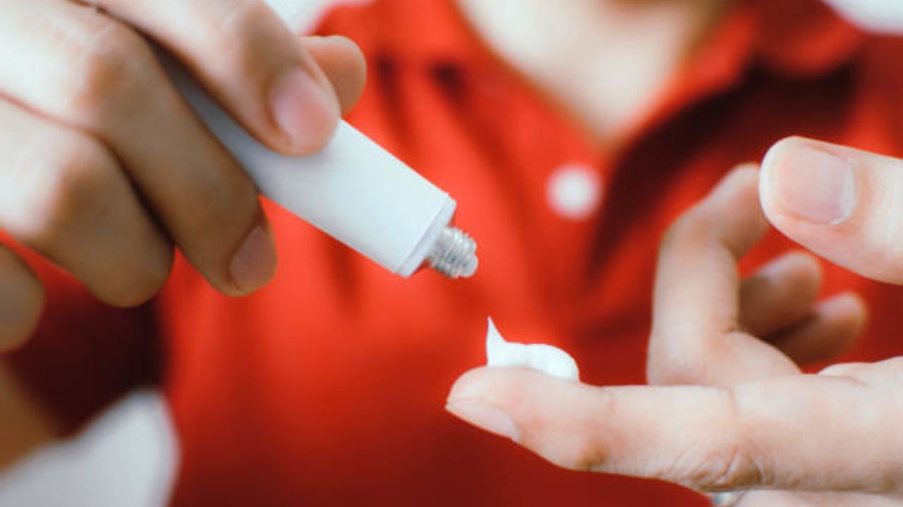 Anvisa afirma que o medicamento anunciado para tratamento de hemorroida não tem propriedades terapêuticas