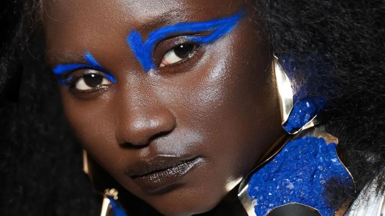 Melhores ideias para arrasar no delineado baseadas nos looks do SPFW