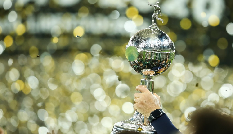 Atlético Mineiro visita o River Plate em busca da classificação na Libertadores