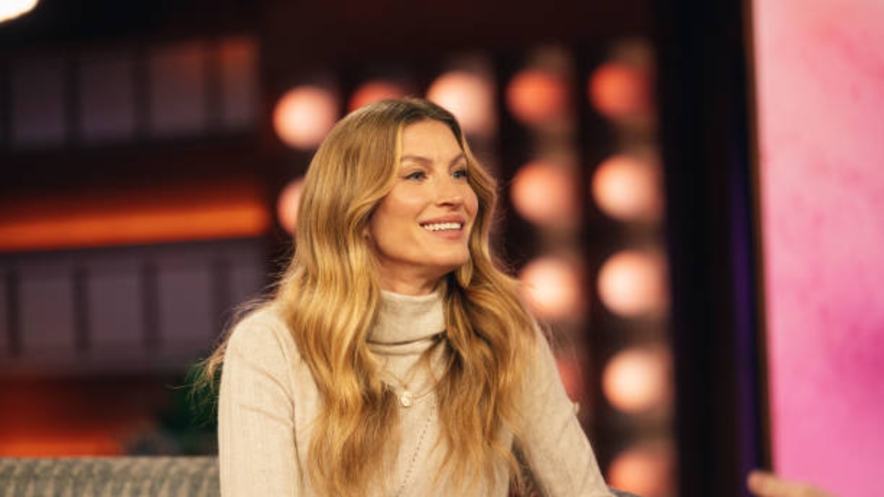 Gisele Bündchen lança livro de receitas saudáveis e conquista sucesso nos EUA
