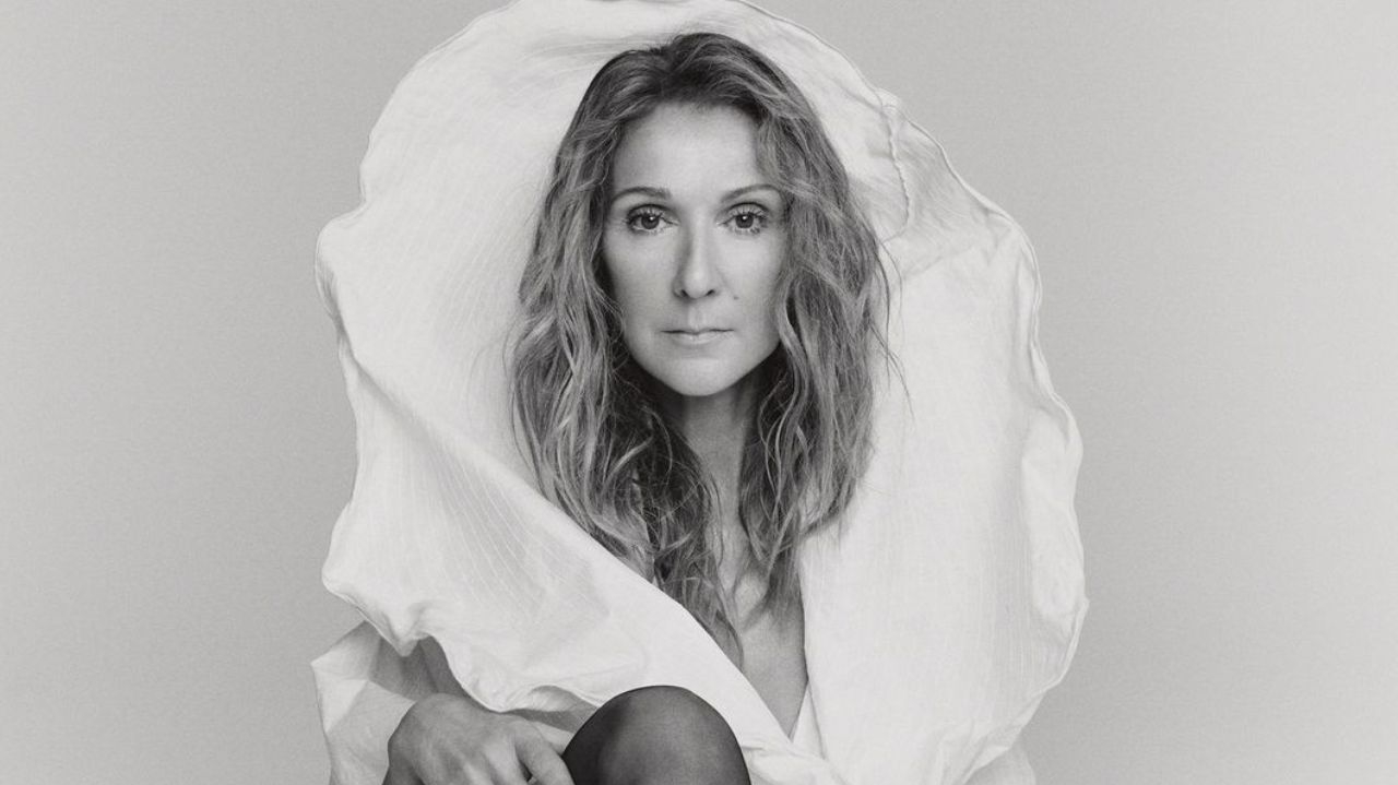 Céline Dion retorna e é capa da Vogue França de maio