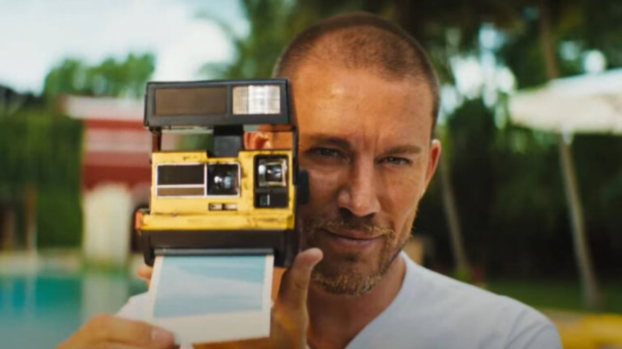 Primeiro trailer do filme de “Pisque Duas Vezes” é revelado