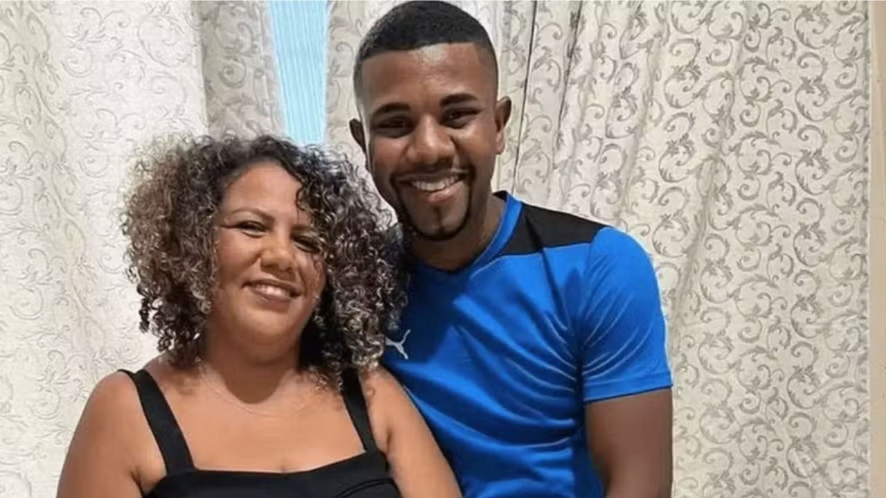 Davi apaga publicações com pedidos de desculpas após confirmar separação