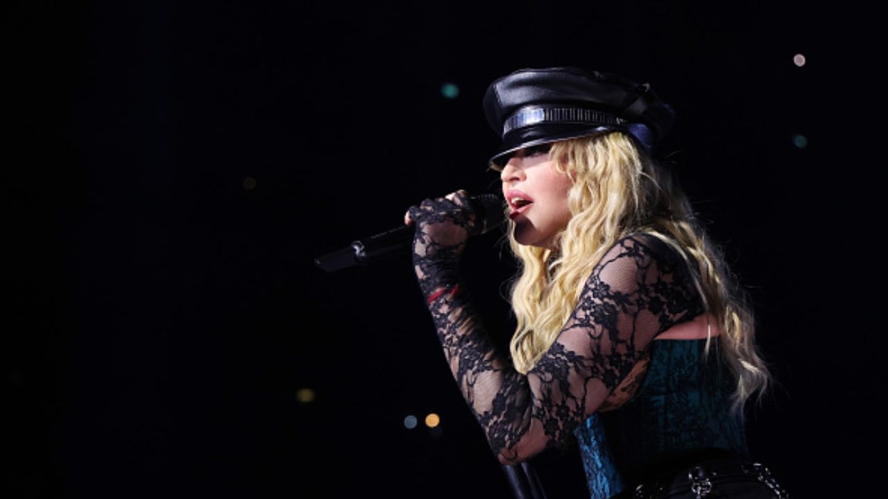 Madonna: veja os looks mais autênticos da cantora em cada década