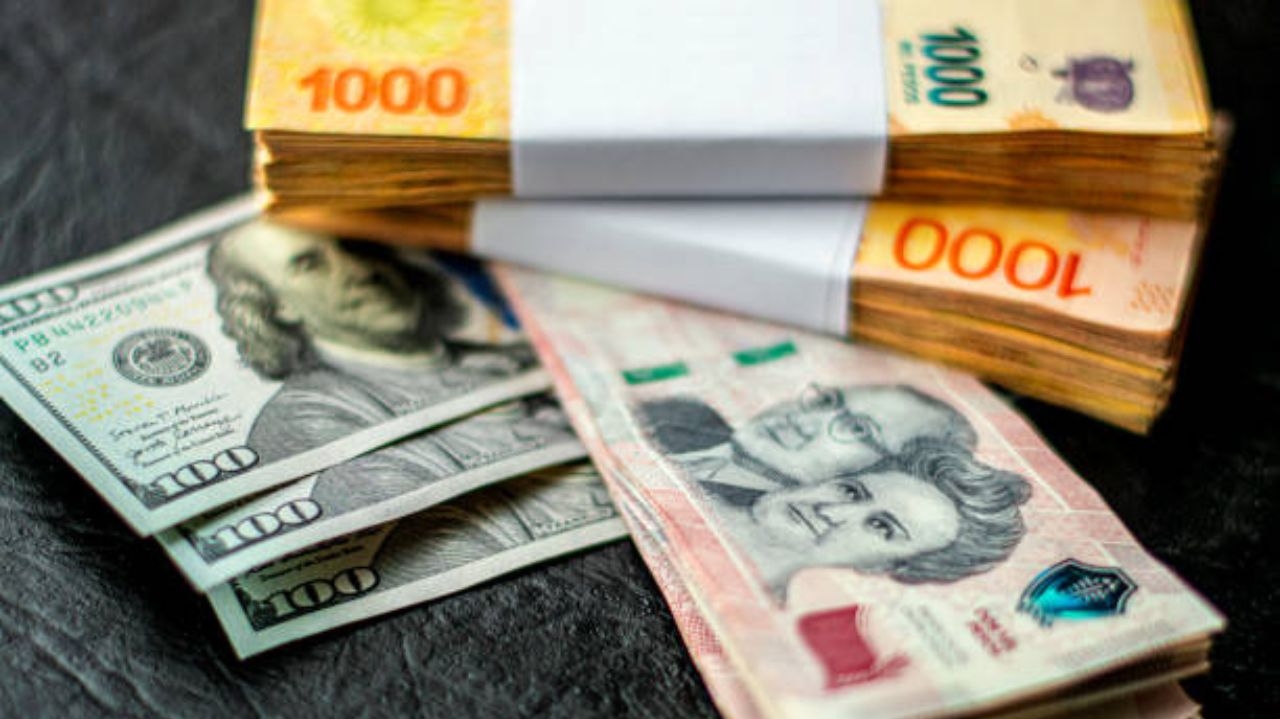 Banco Central da Argentina faz corte de juros de olho na inflação