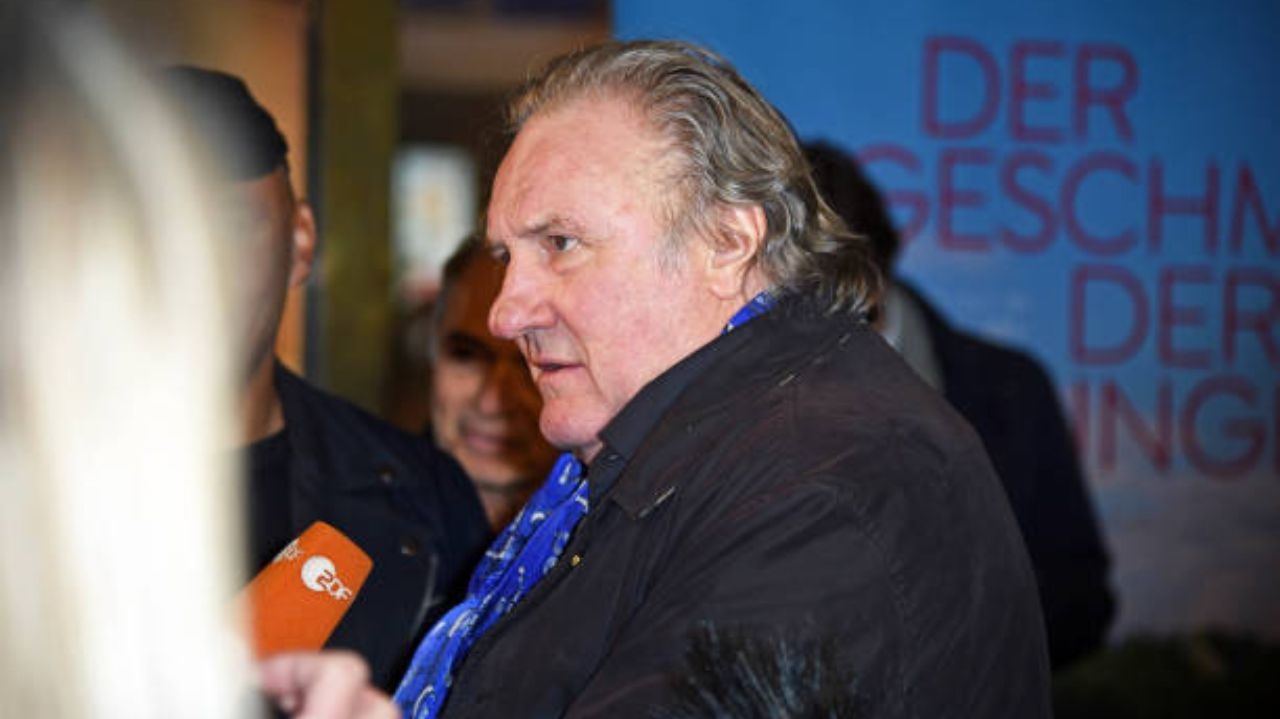 Após prestar depoimento, Gérard Depardieu tem julgamento marcado pela justiça de Paris
