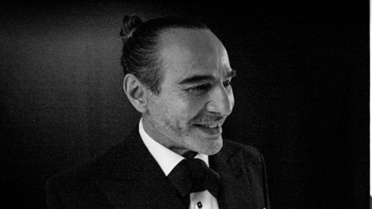 Conheça as curiosidades sobre o estilista John Galliano, abordadas em documentário da Mubi