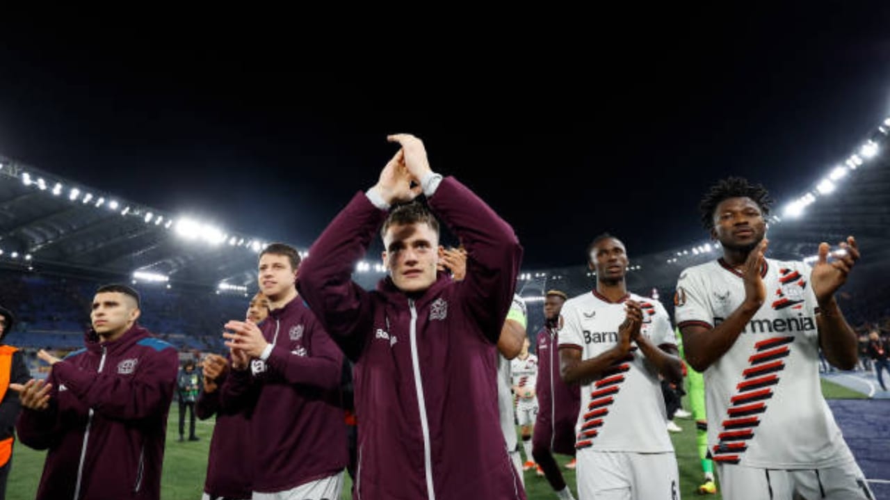 Bayer Leverkusen vence Roma na capital italiana