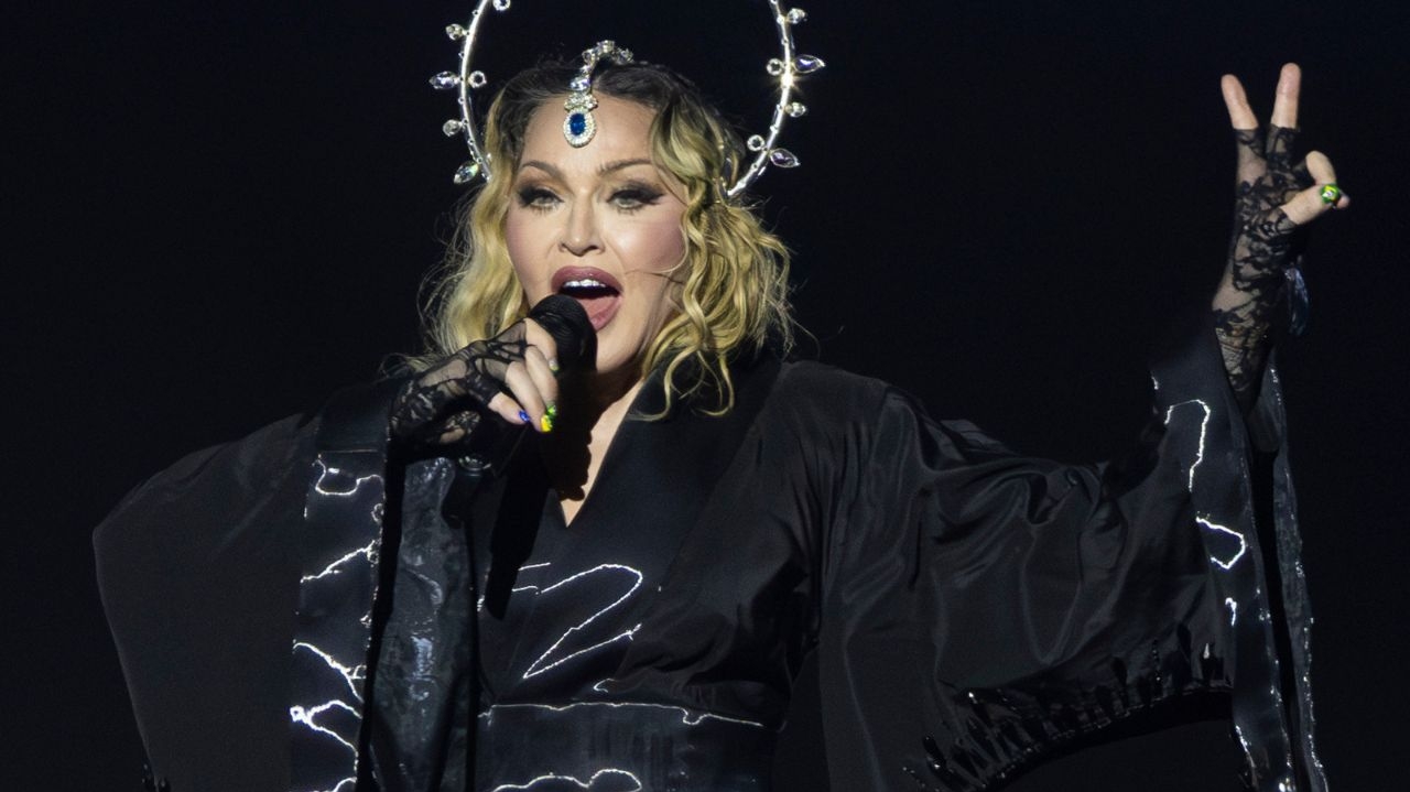 “The Celebration Tour In Rio”: Madonna faz história na praia de Copacabana