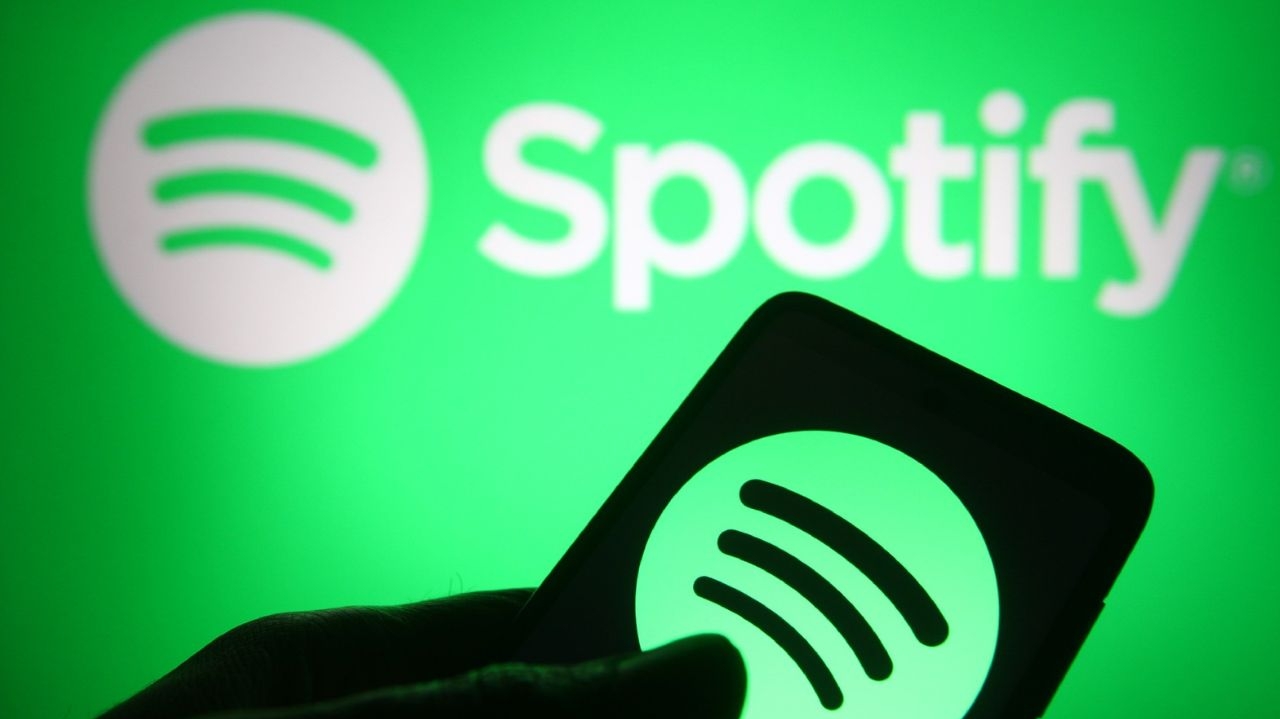 Spotify pagou R$1,2 bilhão para artistas brasileiros em 2023