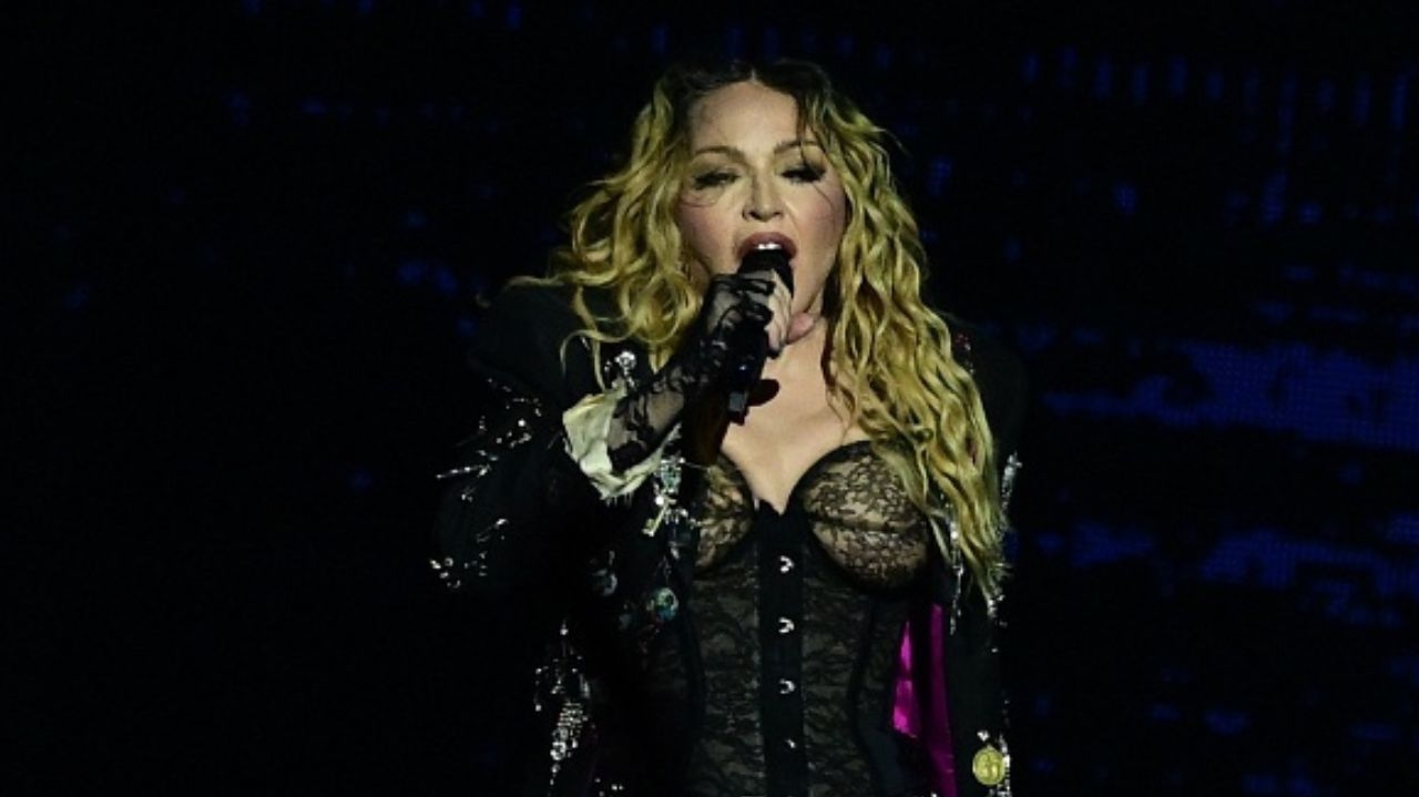 Madonna concentra 1,6 milhão de pessoas em Copacabana