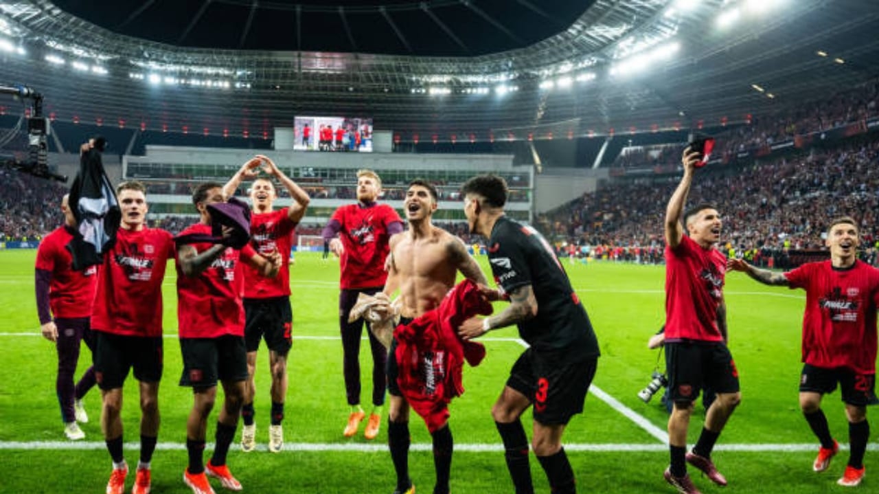 Bayern Leverkusen empata com a Roma e vai à final da Liga Europa