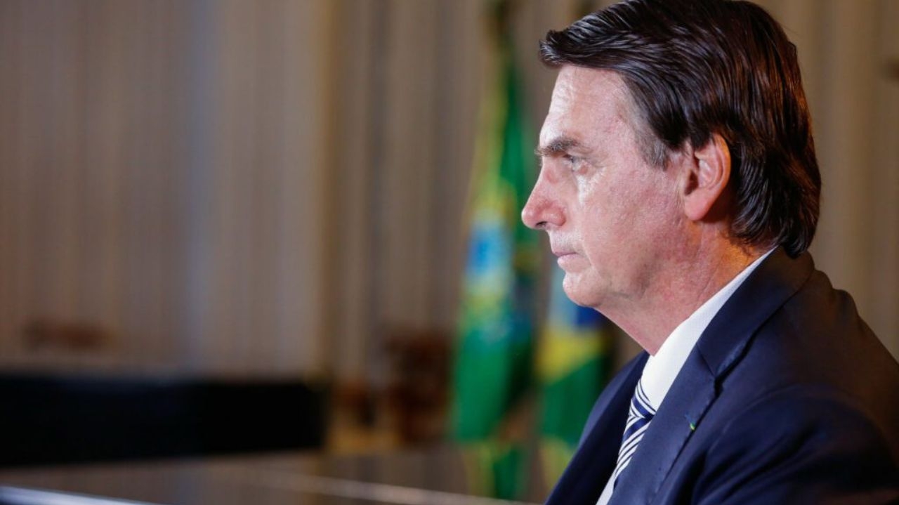 Bolsonaro tem melhora gradativa após ser internado