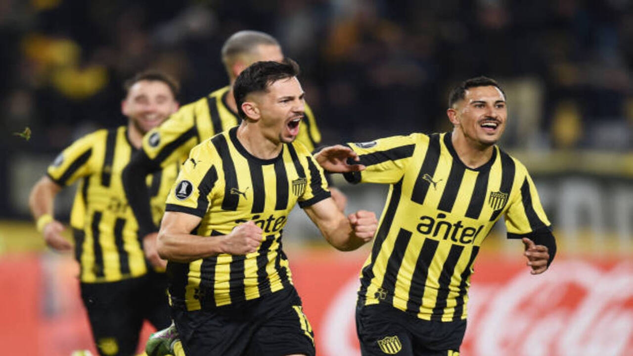 Peñarol derrota Atlético-MG e encerra série invicta na Libertadores