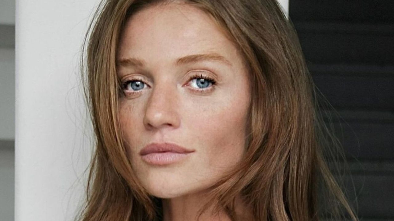 Cíntia Dicker troca tapete vermelho de Cannes por desfile beneficente em São Paulo