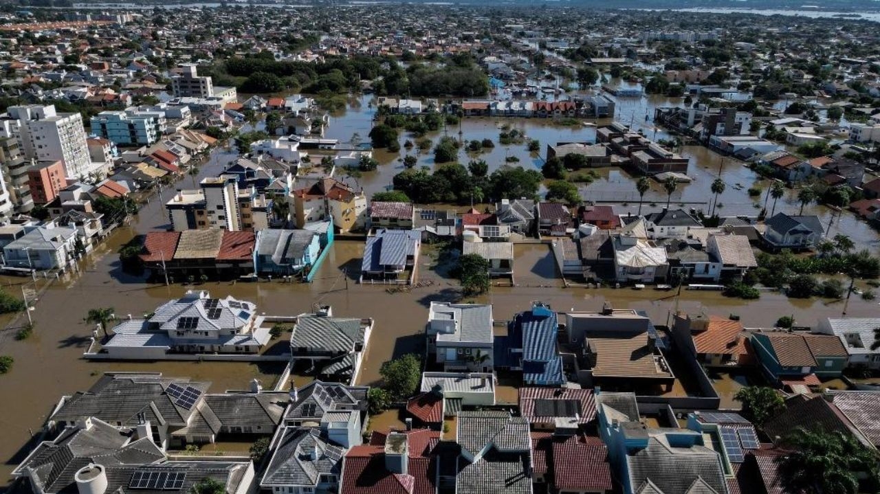 Prefeitura de Porto Alegre prevê construção de cidade provisória para abrigar 10 mil pessoas