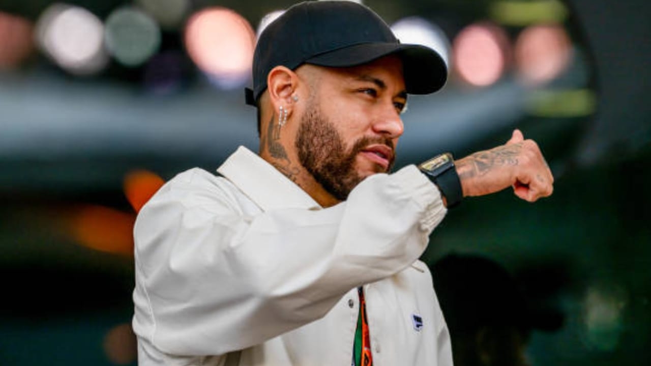 Neymar continua se recuperando no Al-Hilal e pode voltar em julho