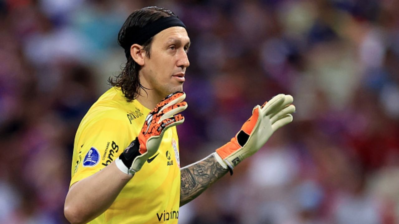 Empresário do Cruzeiro comenta sobre contratação de Cássio