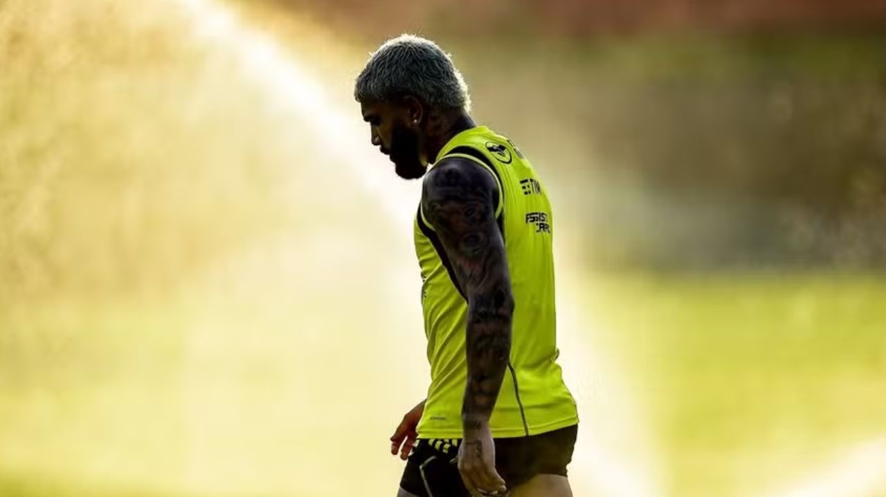 Gabigol perde prestígio com elenco do Flamengo após foto polêmica